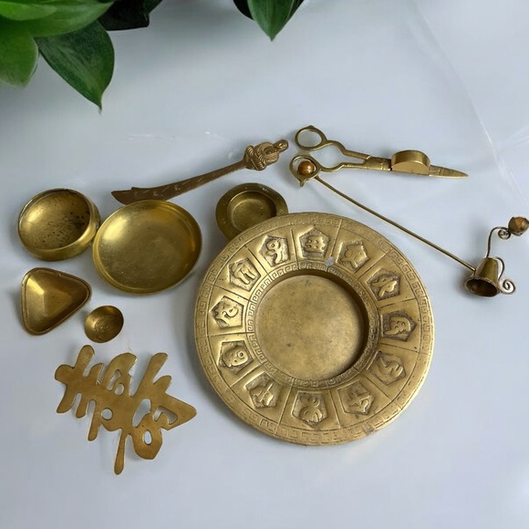 10 Antique Brass Collectibles W/Unique Candle Trimmer - Picture 9 of 14